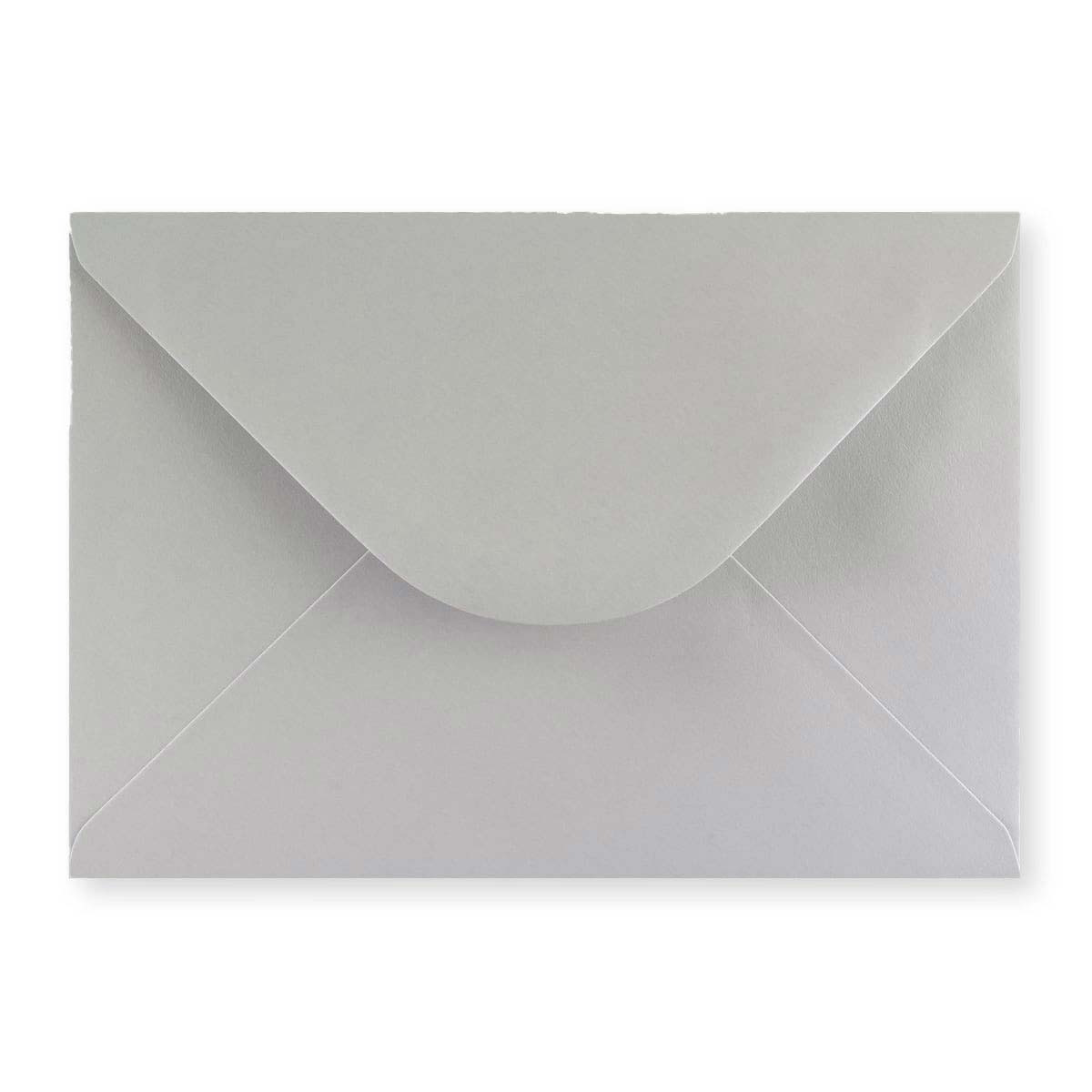 Envelope cinza claro 162x229 mm (C5)