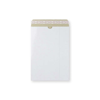 Envelope de cartão branco 324x229 mm (C4)