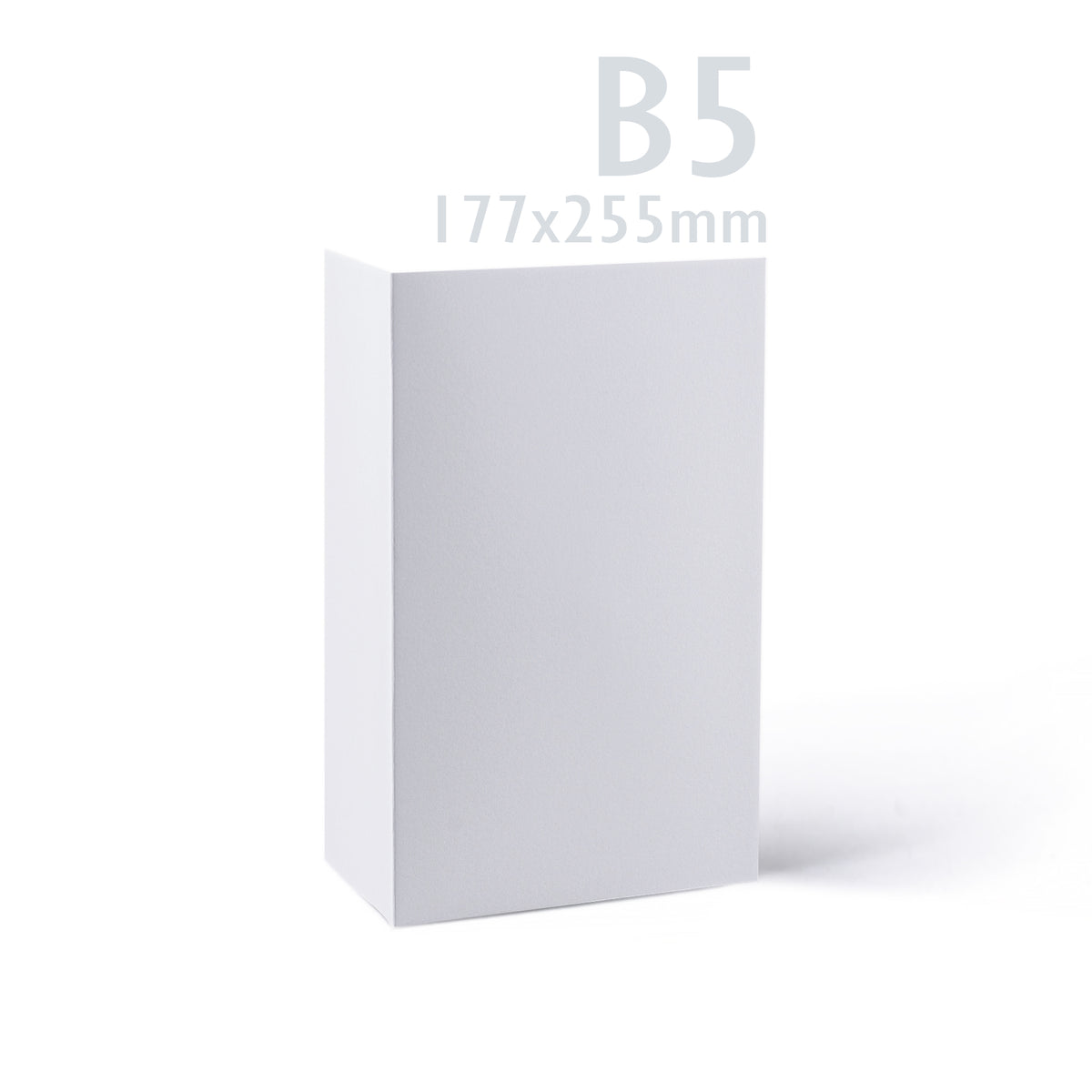 Conjunto de cartões 300 g/m² e envelopes brancos 100g/m² com acabamento liso