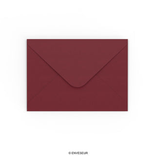 Envelopes cor de bordeaux