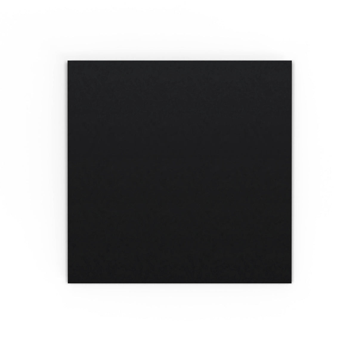 Envelope preto com aba em V 155×155 mm