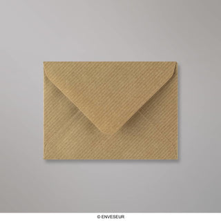 Envelope kraft com nervuras 82x113 mm (C7)