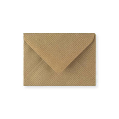Envelope kraft com nervuras 82x113 mm (C7)