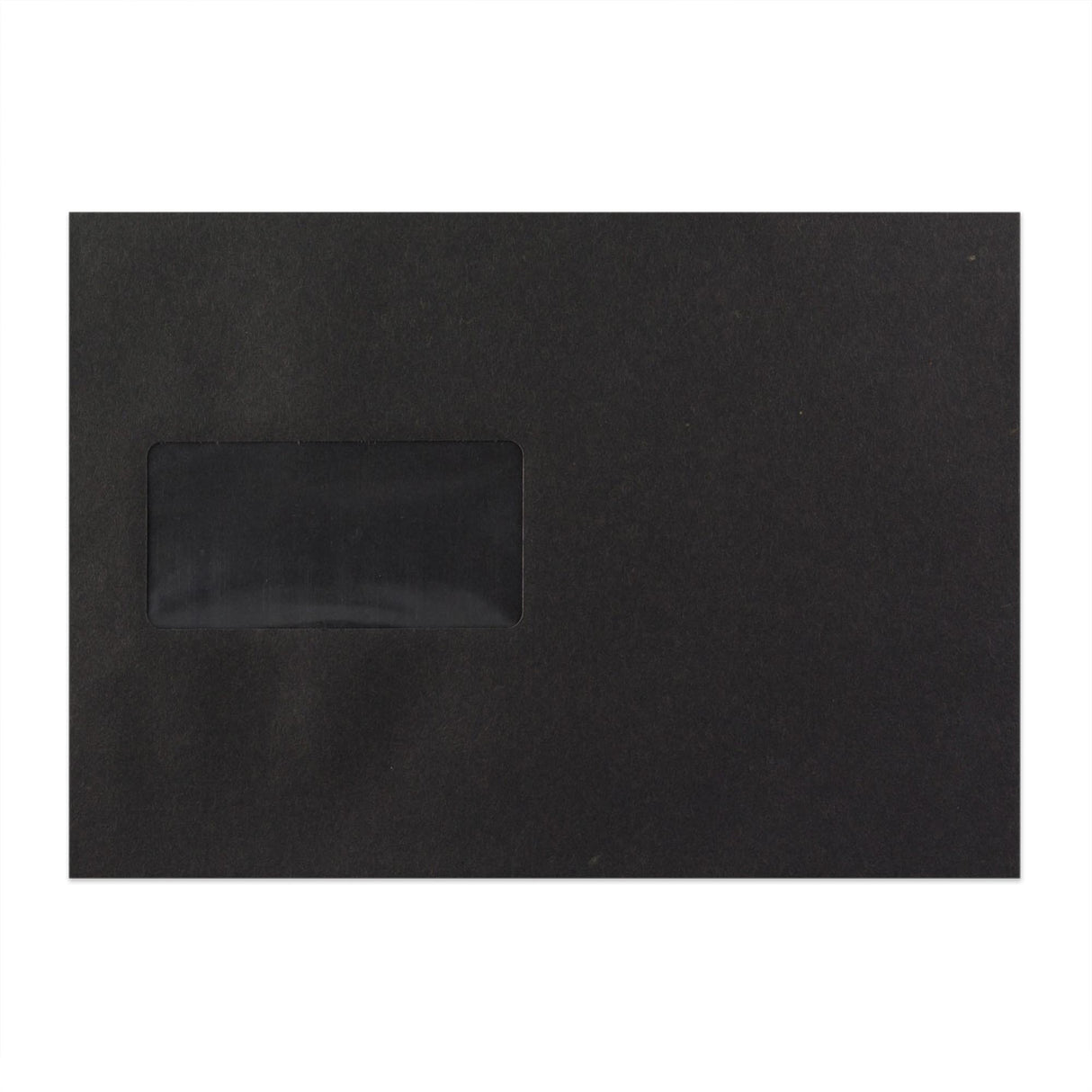 Envelope preto com janela 162x229 mm (C5)