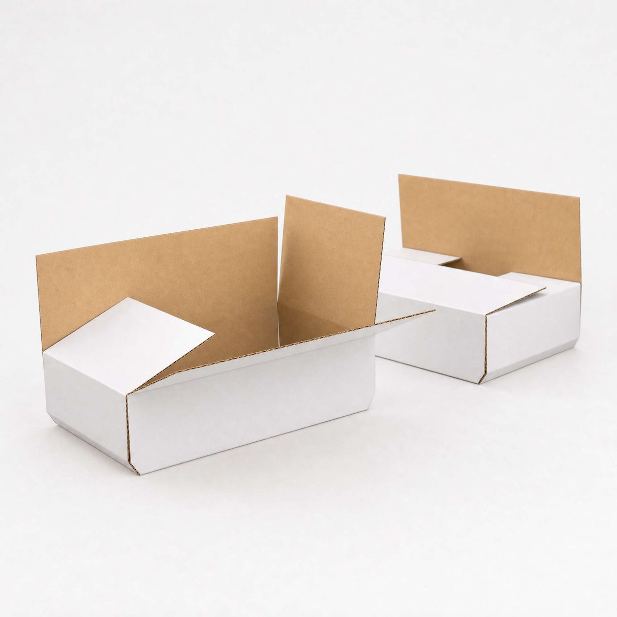 Caixas cruzadas de papelão para envio