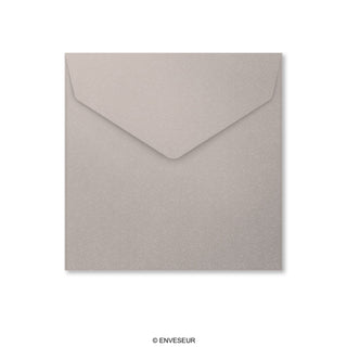 Envelopes com aba de bico autoadesiva