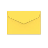 Envelopes com aba de bico autoadesiva