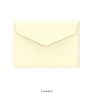 Envelopes com aba de bico autoadesiva