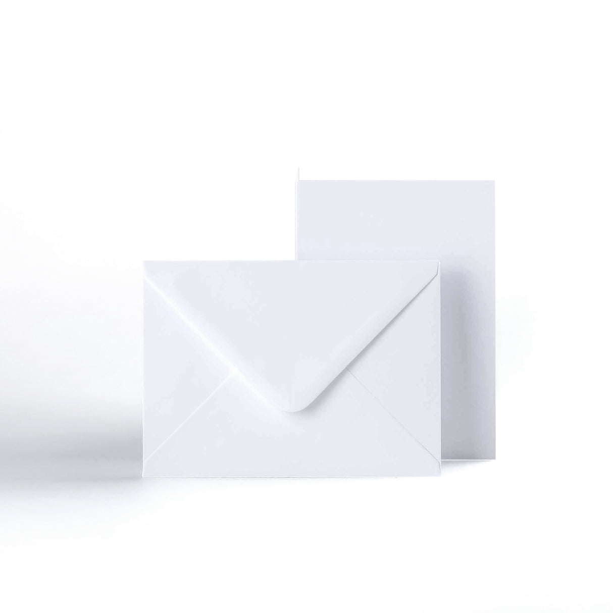 Cartões brancos lisos 250 g/m² e envelopes 100 g/m² – pack