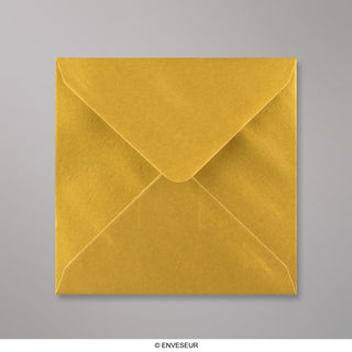Envelope dourado metálico 130x130 mm