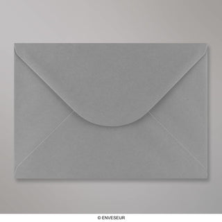 Envelope cinza escuro 162x229 mm (C5)