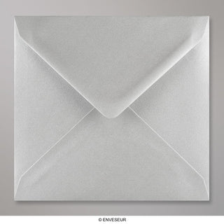 Envelope prateado metálico 155x155 mm