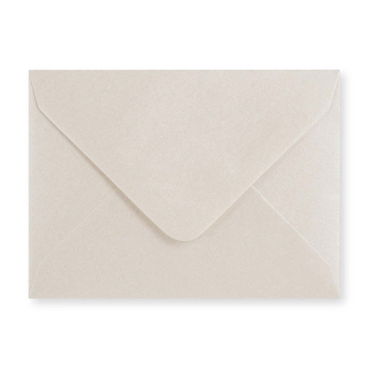 Envelope ostra pérola 82x113 mm (C7)