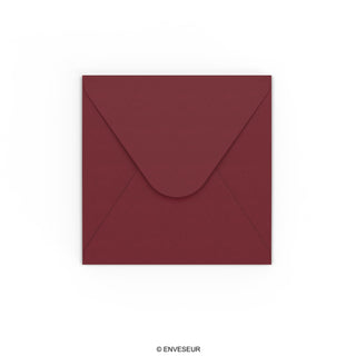 Envelopes cor de bordeaux