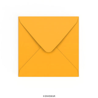 Envelope amarelo mostarda 155x155 mm