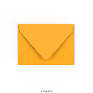 Envelope amarelo mostarda 82x113 mm (C7)