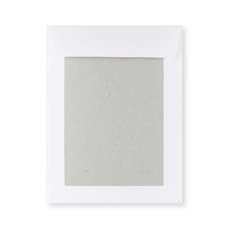 Envelope Branco com Cartolina ao Dorso 241x178 mm