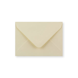 Envelope creme 82x113 mm (C7)
