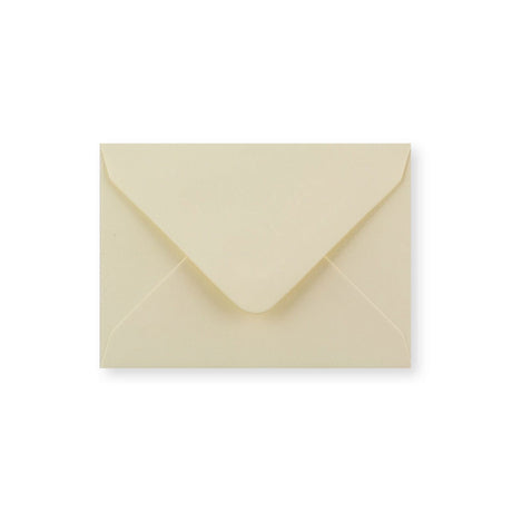 Envelope creme 82x113 mm (C7)