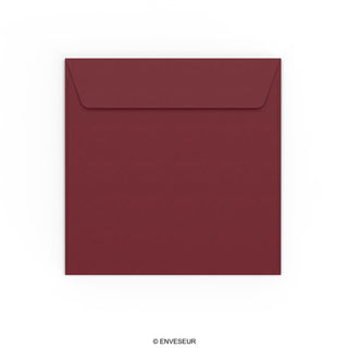Envelopes cor de bordeaux