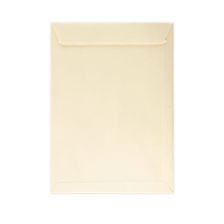 Envelope magnolia 324x229 mm (C4)