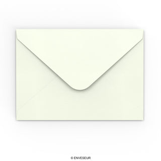 Envelopes de papel branco-leite martelado