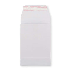 Envelope branco de alto gramagem com reforço 162x114x25 mm (C6)