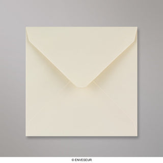 Envelope marfim 130x130 mm