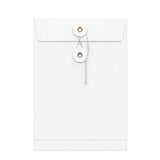 Envelopes coloridos com fecho de corda e anilha